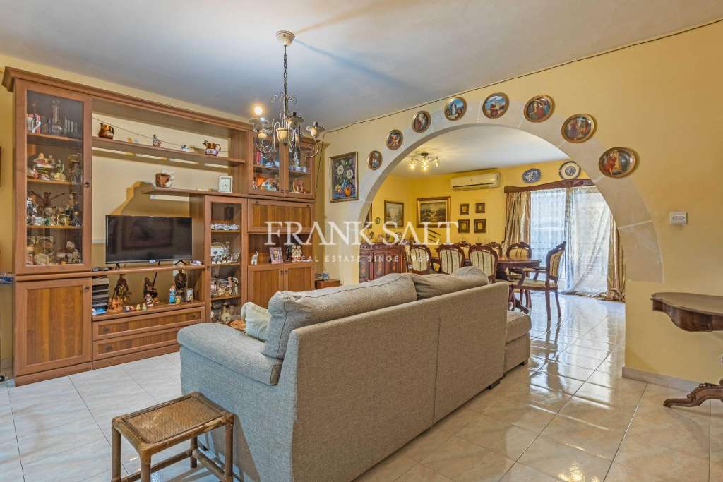 3 Bed, ApartmentFor Sale, St Julians, Malta