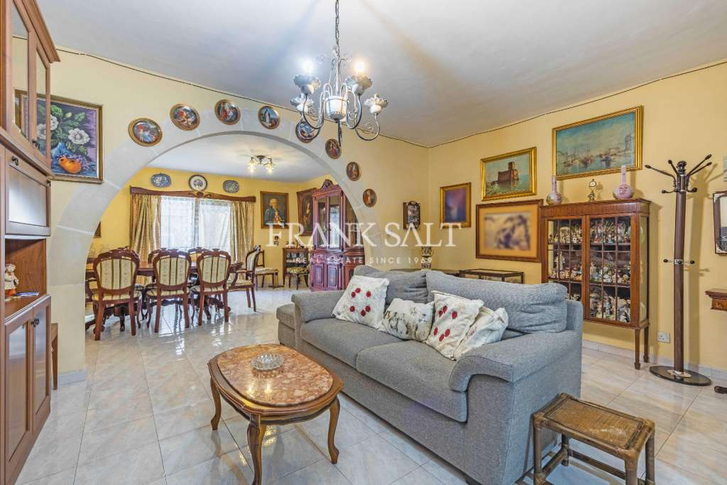 3 Bed, ApartmentFor Sale, St Julians, Malta