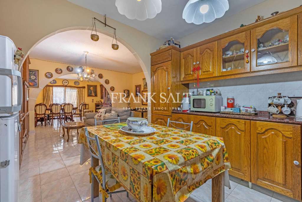 3 Bed, ApartmentFor Sale, St Julians, Malta