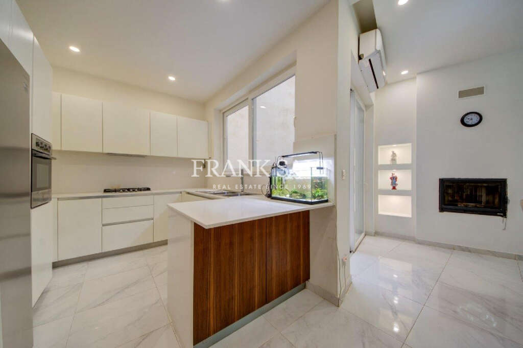 3 Bed, ApartmentFor Sale, Victoria, Gozo