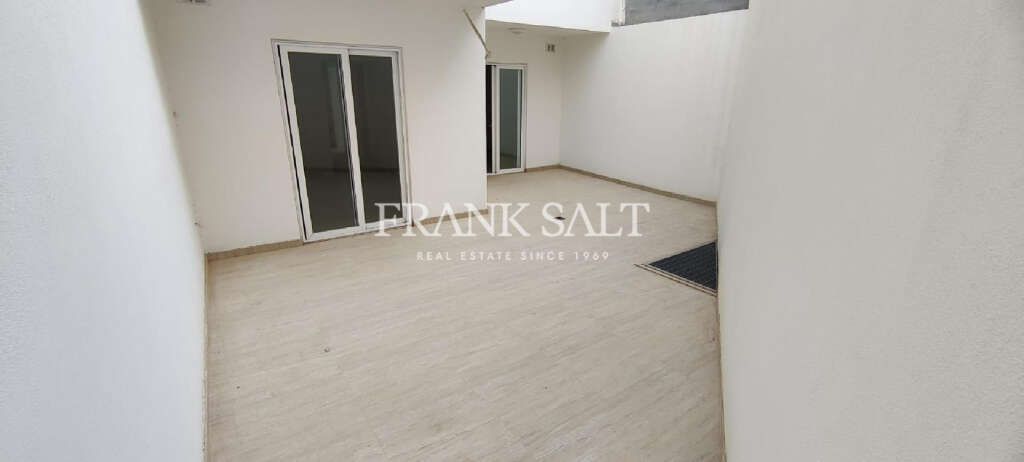 2 Bed, ApartmentFor Sale, Marsascala, Malta