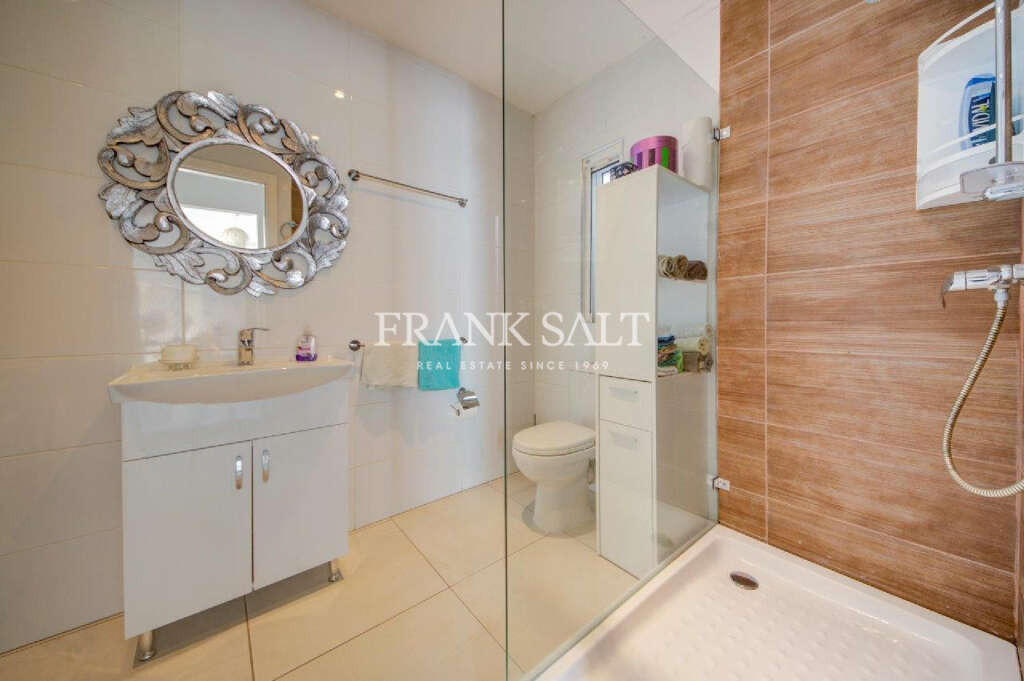 2 Bed, ApartmentFor Sale, Marsascala, Malta