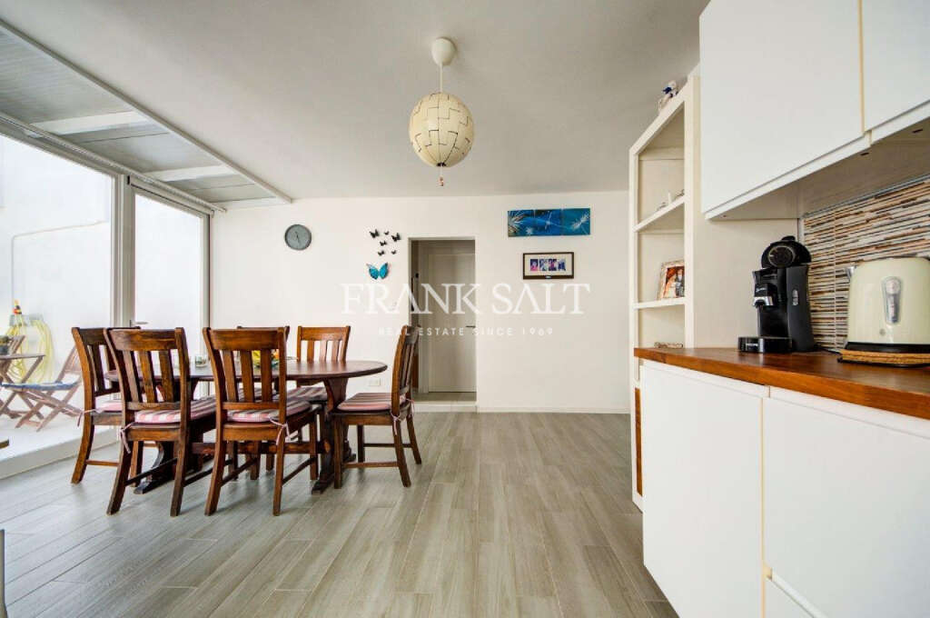 2 Bed, ApartmentFor Sale, Marsascala, Malta