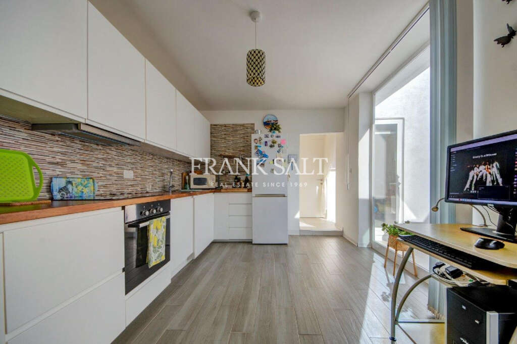 2 Bed, ApartmentFor Sale, Marsascala, Malta