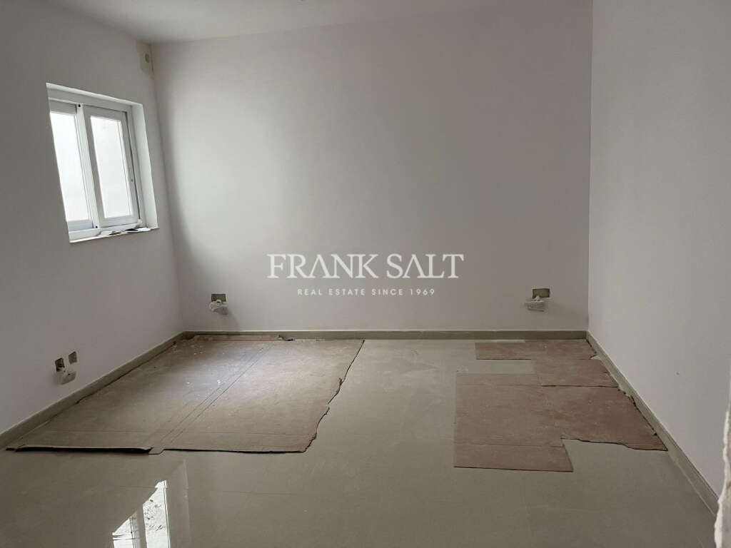 3 Bed, ApartmentFor Sale, Marsascala, Malta