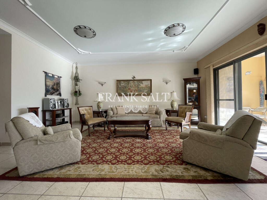 3 Bed, ApartmentFor Sale, Portomaso, Malta