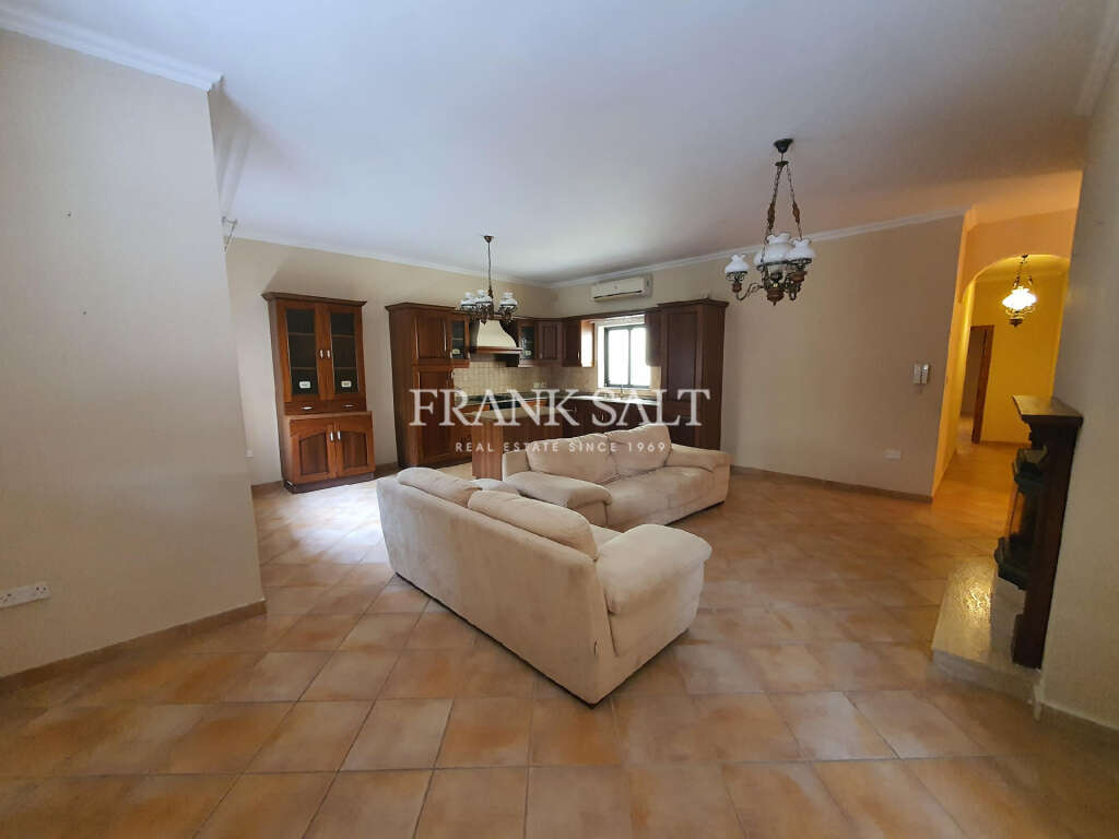 3 Bed, ApartmentFor Sale, Marsascala, Malta