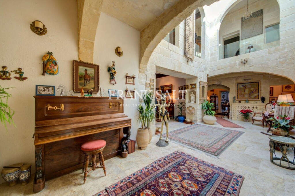 5 Bed, HouseFor Sale, Naxxar, Malta