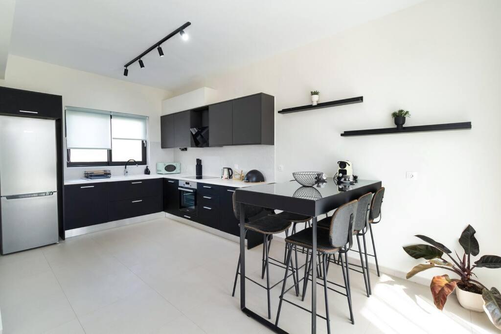 3 Bed, 2 Bath, HouseFor Sale, Chania, Crete