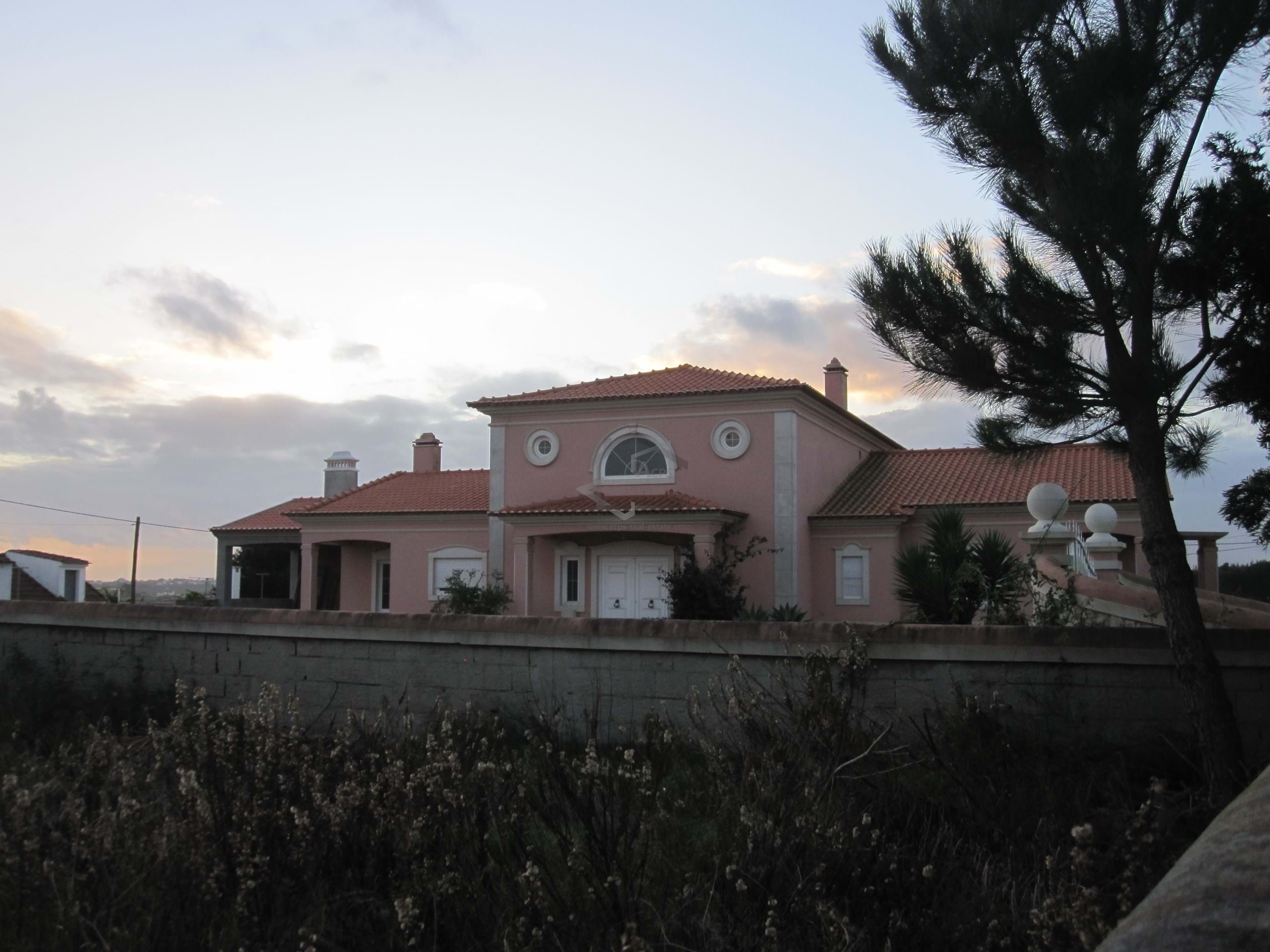 4 Bed, 3 Bath, HouseFor Sale, Caldas da Rainha, Leiria, 2500-045