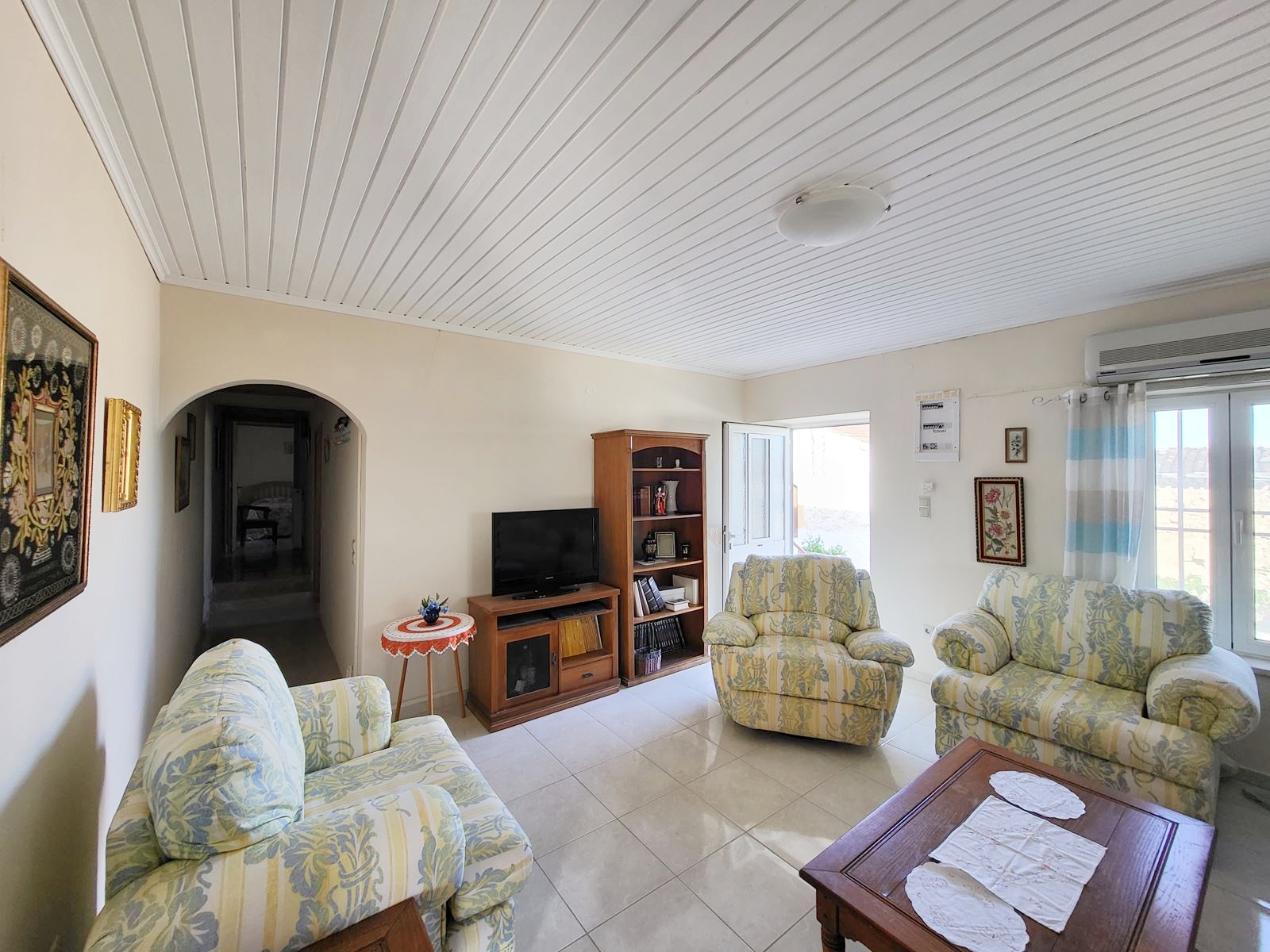 6 Bed, 3 Bath, HouseFor Sale, Chania, Crete, 73007