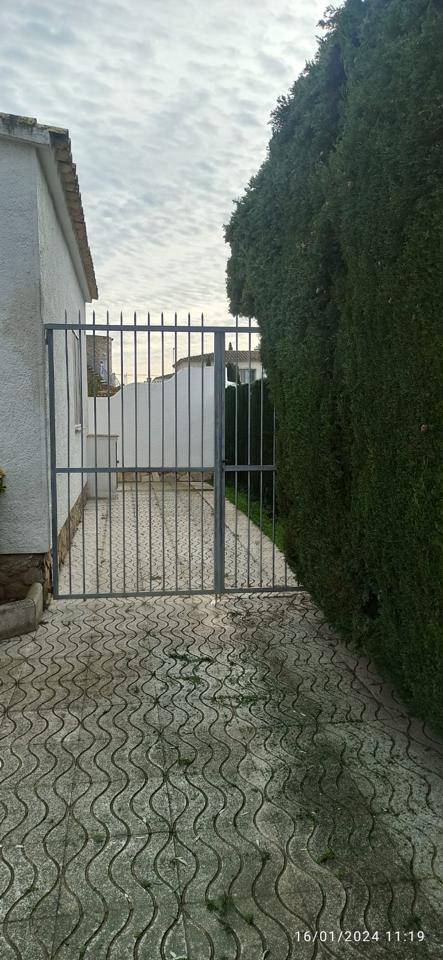 7 Bed, 4 Bath, HouseFor Sale, Empuriabrava, Girona, 17487