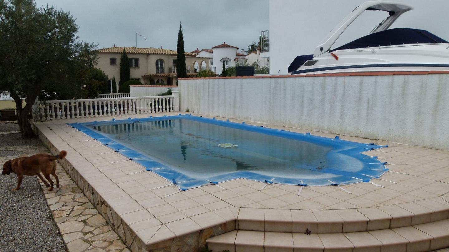 7 Bed, 4 Bath, HouseFor Sale, Empuriabrava, Girona, 17487