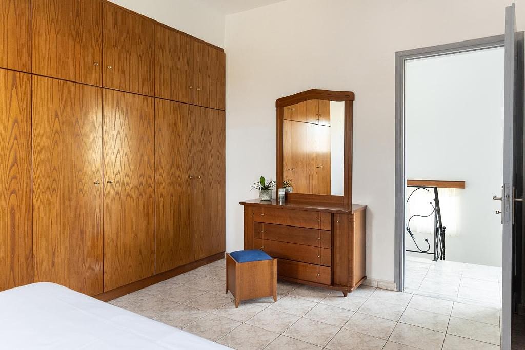 3 Bed, 2 Bath, HouseFor Sale, Chania, Crete