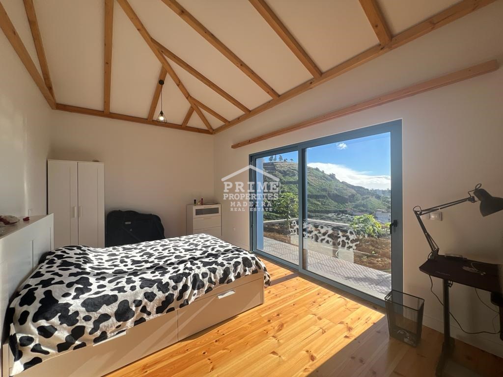 3 Bed, 2 Bath, HouseFor Sale, Funchal, Ilha da Madeira, 9000-098