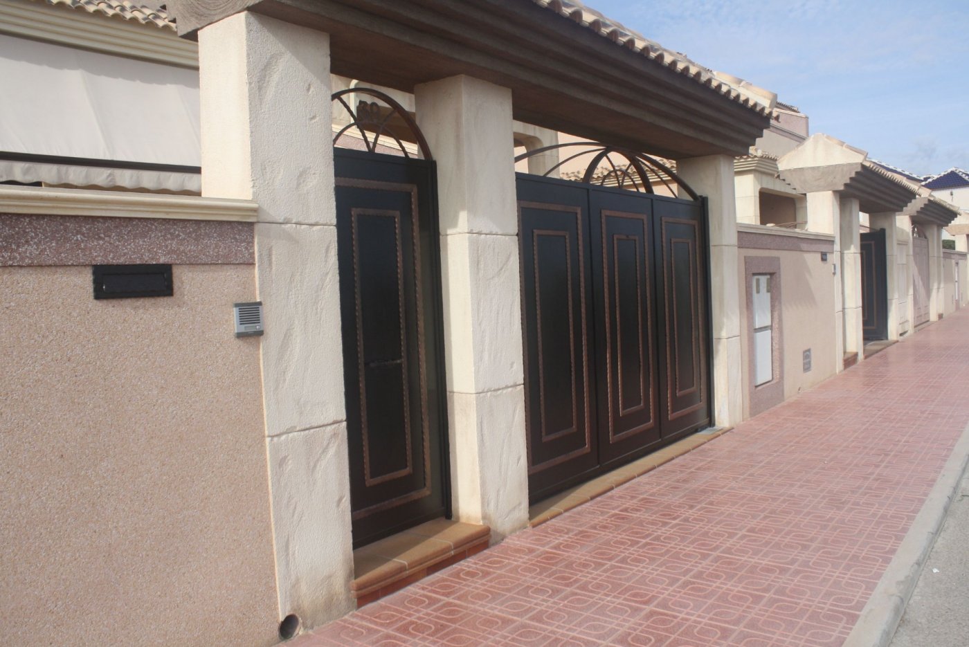 2 Bed, 3 Bath, HouseFor Sale, Los Altos, Alicante