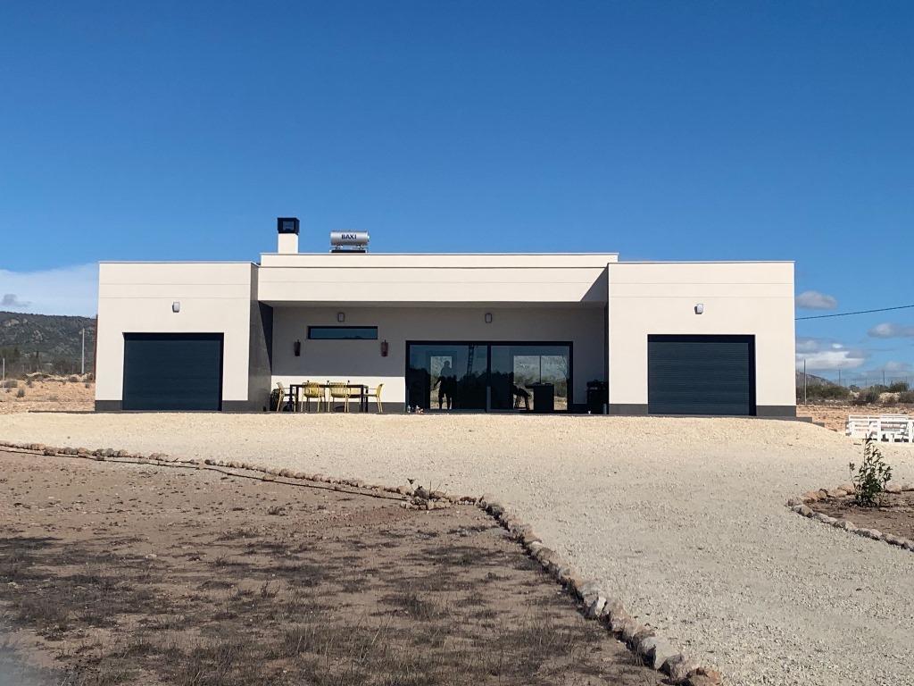 4 Bed, 3 Bath, HouseFor Sale, Pinoso, Costa Blanca 4 Bed, 3 Bath, HouseFor Sale, Pinoso, Costa Blanca