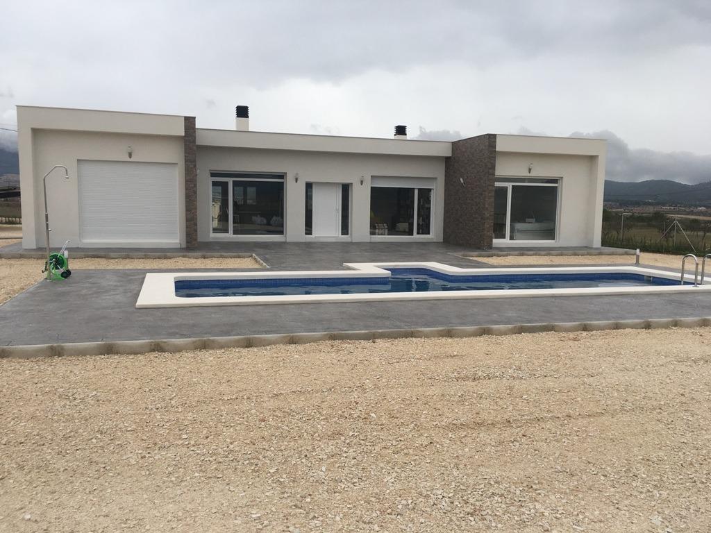 3 Bed, 2 Bath, HouseFor Sale, Pinoso, Costa Blanca