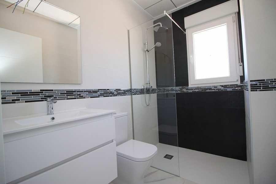 4 Bed, 3 Bath, HouseFor Sale, Pinoso, Costa Blanca