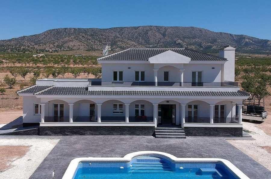 4 Bed, 3 Bath, HouseFor Sale, Pinoso, Costa Blanca