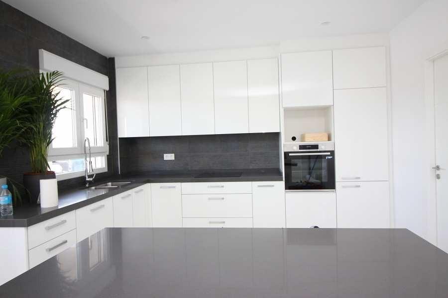 4 Bed, 3 Bath, HouseFor Sale, Pinoso, Costa Blanca