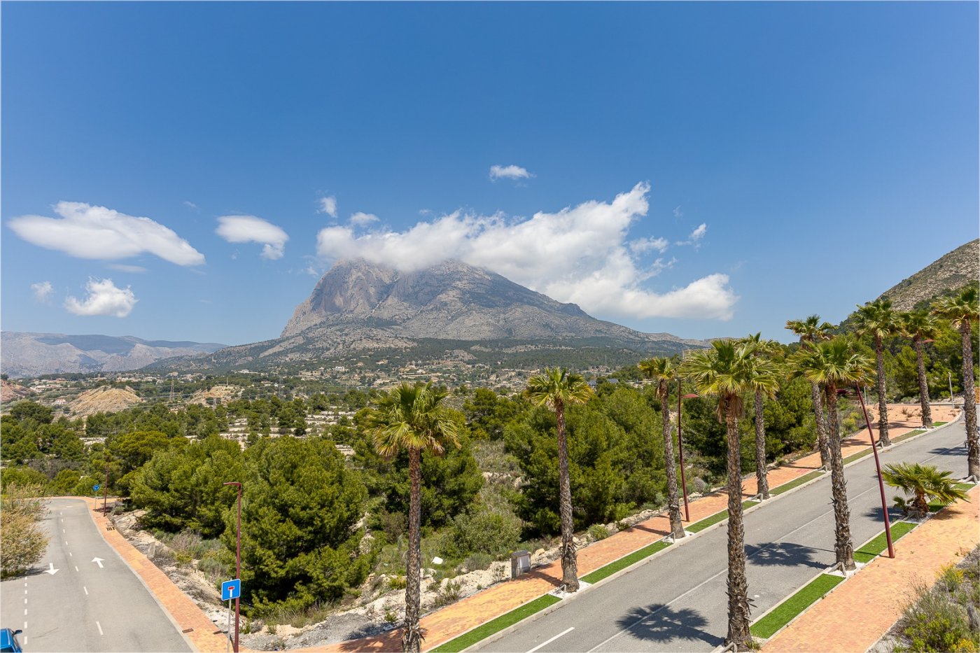 3 Bed, 2 Bath, HouseFor Sale, Finestrat, Alicante 3 Bed, 2 Bath, HouseFor Sale, Finestrat, Alicante