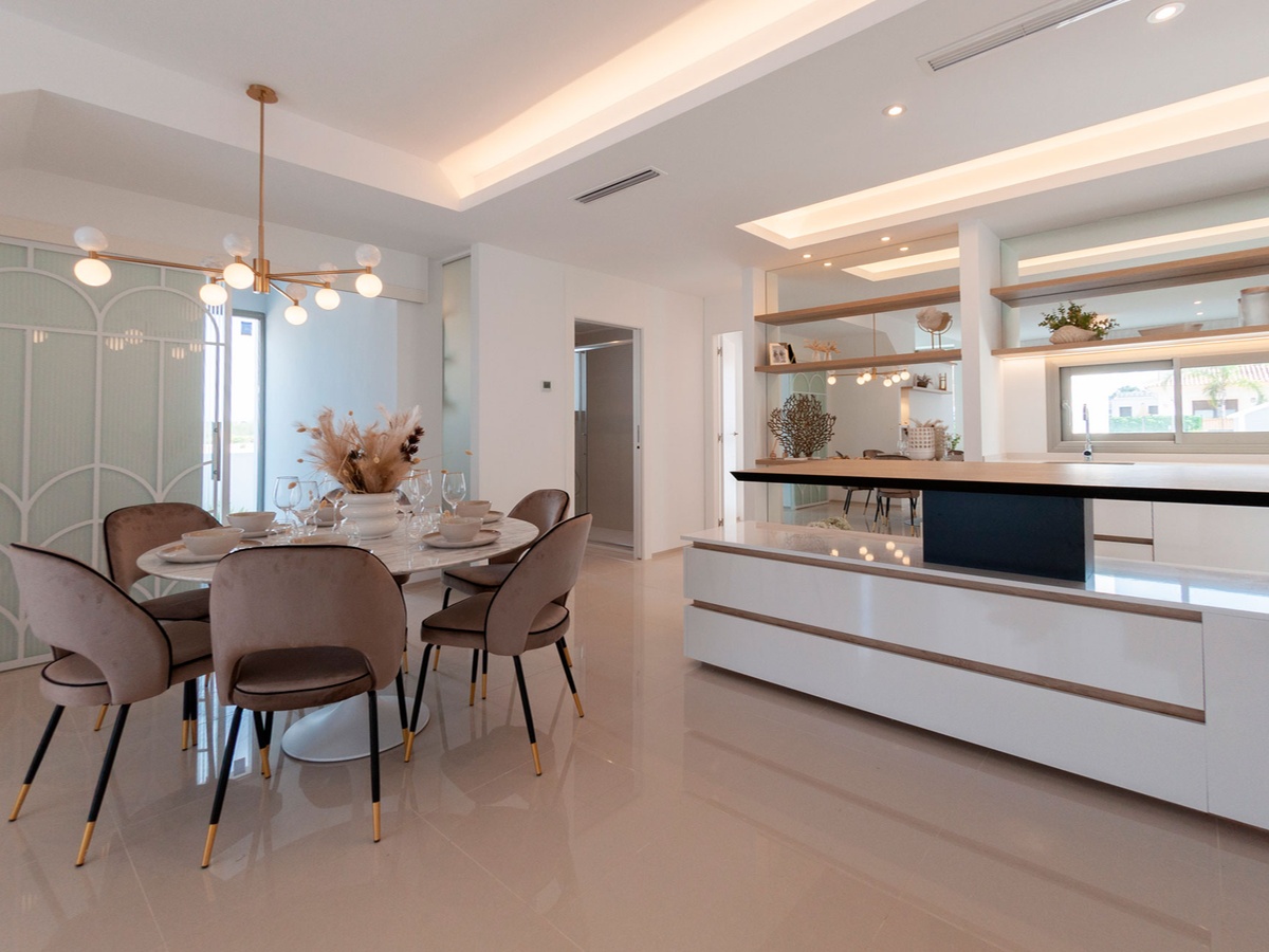 4 Bed, 3 Bath, HouseFor Sale, Los Alcazares, Murcia