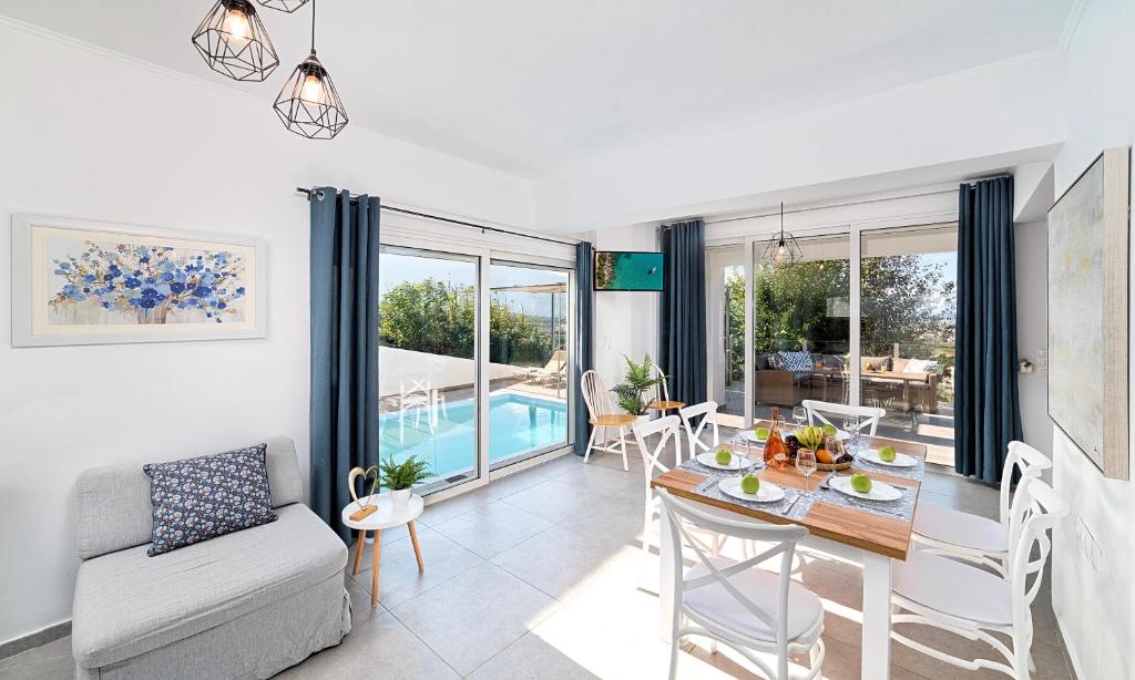 3 Bed, 2 Bath, HouseFor Sale, Chania, Crete 3 Bed, 2 Bath, HouseFor Sale, Chania, Crete