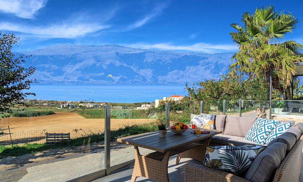 3 Bed, 2 Bath, HouseFor Sale, Chania, Crete 3 Bed, 2 Bath, HouseFor Sale, Chania, Crete