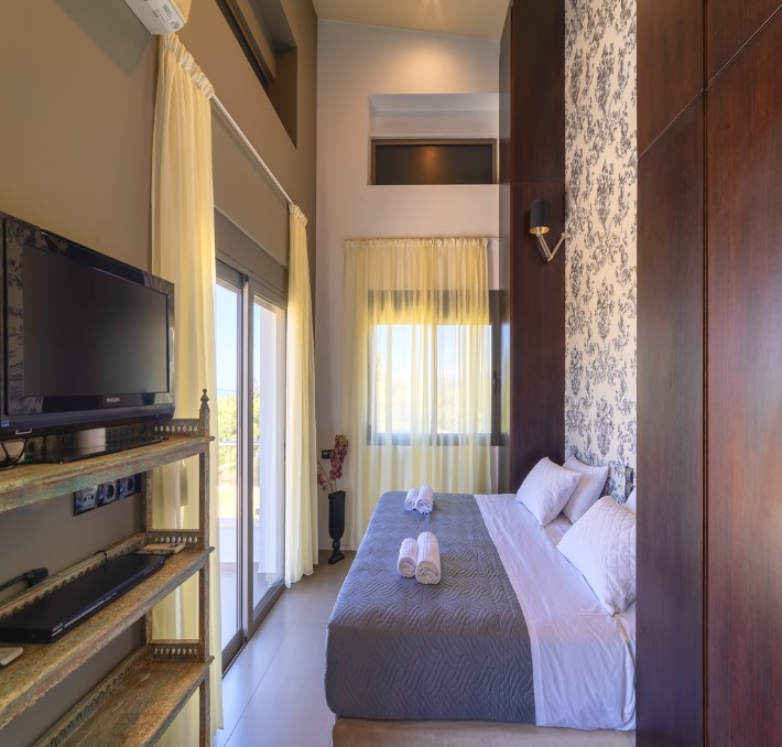 7 Bed, 5 Bath, HouseFor Sale, Rethymno, Crete