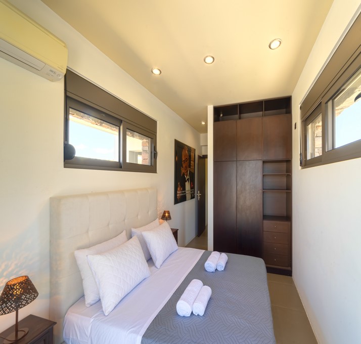 7 Bed, 5 Bath, HouseFor Sale, Rethymno, Crete