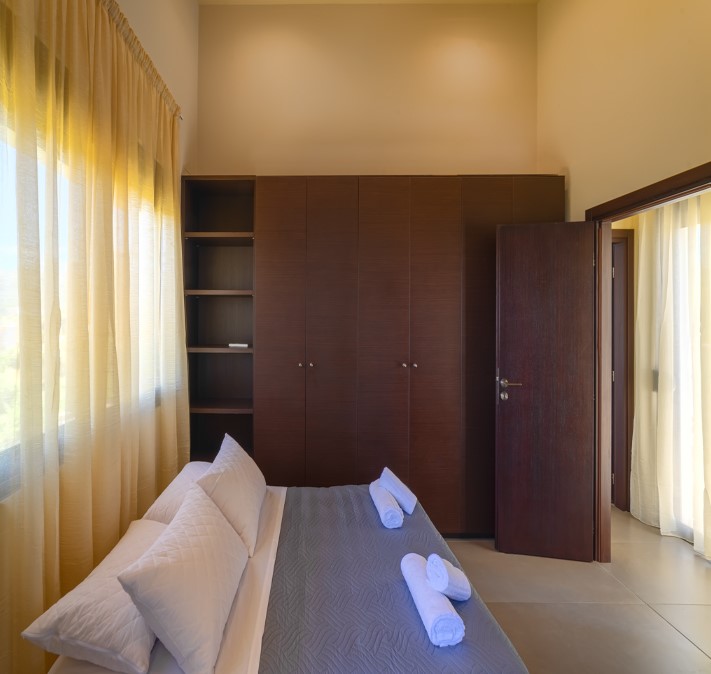 7 Bed, 5 Bath, HouseFor Sale, Rethymno, Crete