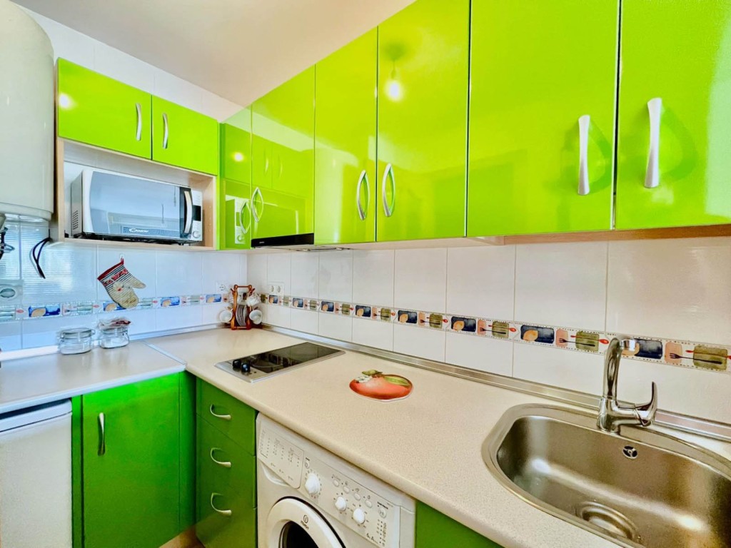 1 Bed, 1 Bath, ApartmentFor Sale, La Cala de Mijas, Malaga