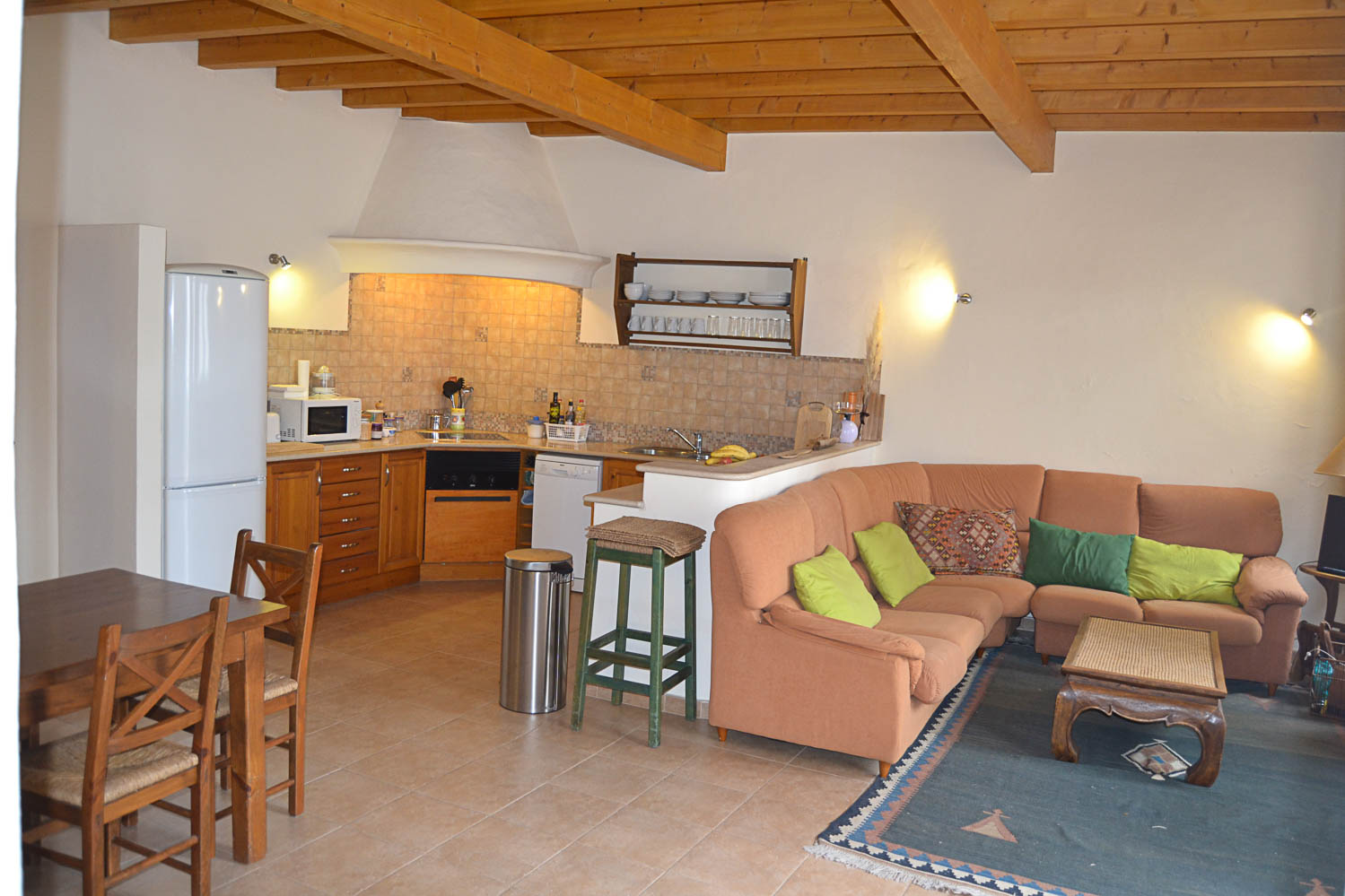 3 Bed, 3 Bath, HouseFor Sale, Townhouse with Restaurante and Two Separate Apartm, Algarve 3 Bed, 3 Bath, HouseFor Sale, Townhouse with Restaurante and Two Separate Apartm, Algarve