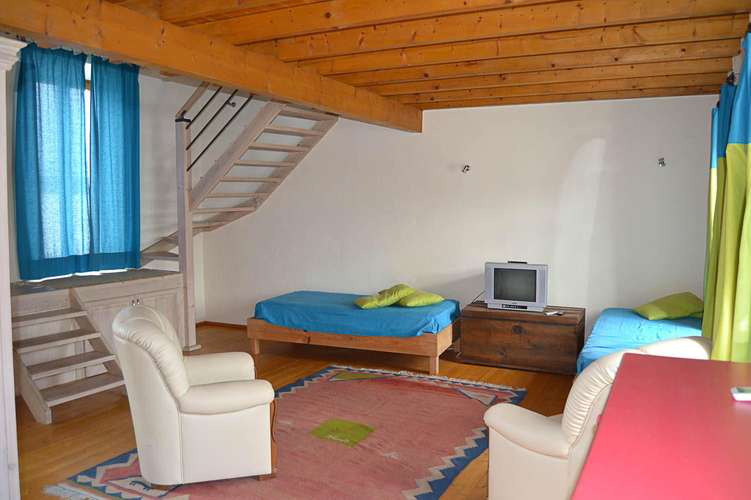 3 Bed, 3 Bath, HouseFor Sale, Townhouse with Restaurante and Two Separate Apartm, Algarve 3 Bed, 3 Bath, HouseFor Sale, Townhouse with Restaurante and Two Separate Apartm, Algarve