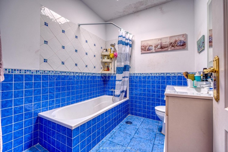 5 Bed, 3 Bath, HouseFor Sale, Adeje, Adeje