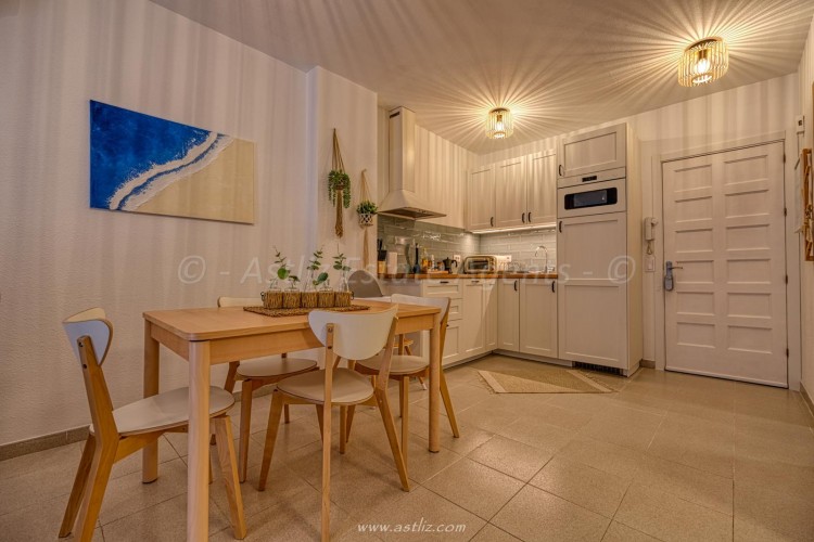 2 Bed, 1 Bath, ApartmentFor Sale, Seguro El Sol, Playa De La Arena