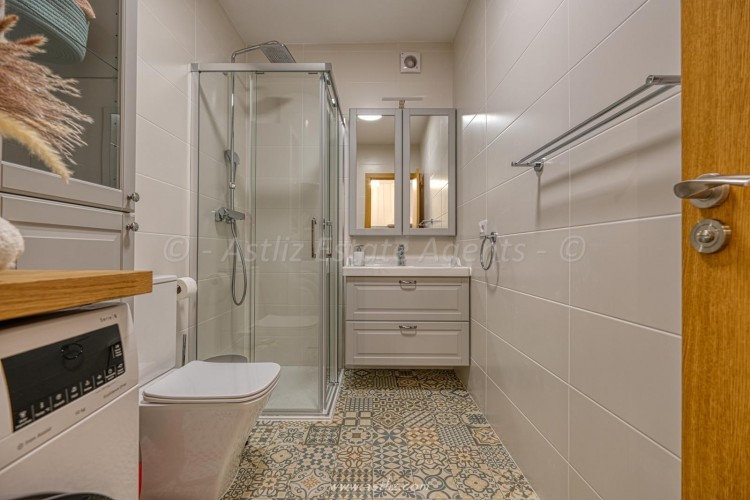 2 Bed, 1 Bath, ApartmentFor Sale, Seguro El Sol, Playa De La Arena