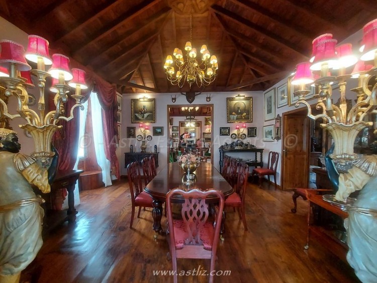 6 Bed, 6 Bath, HouseFor Sale, La Casona de La Angustias, Icod De Los Vinos