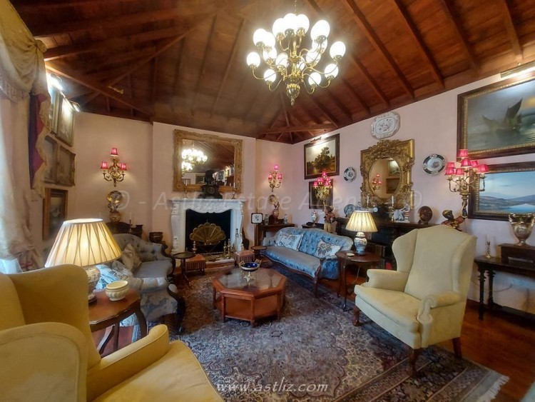 6 Bed, 6 Bath, HouseFor Sale, La Casona de La Angustias, Icod De Los Vinos