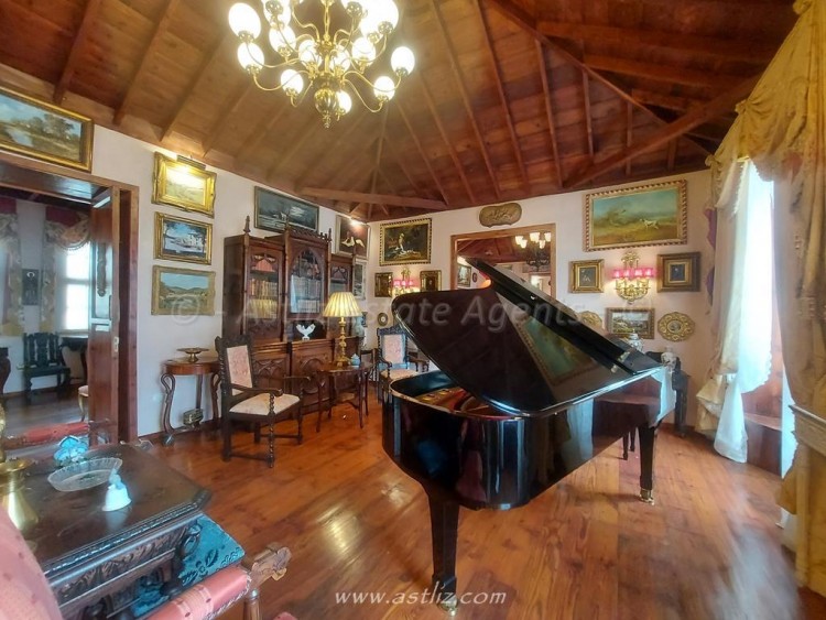 6 Bed, 6 Bath, HouseFor Sale, La Casona de La Angustias, Icod De Los Vinos