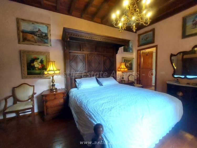 6 Bed, 6 Bath, HouseFor Sale, La Casona de La Angustias, Icod De Los Vinos