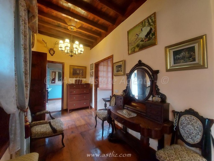 6 Bed, 6 Bath, HouseFor Sale, La Casona de La Angustias, Icod De Los Vinos