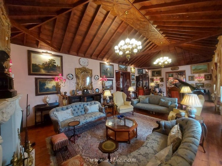 6 Bed, 6 Bath, HouseFor Sale, La Casona de La Angustias, Icod De Los Vinos