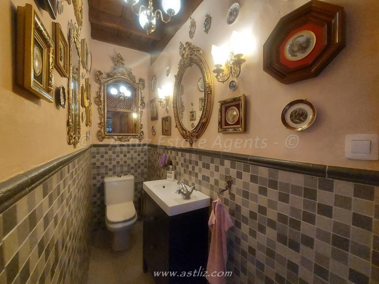 6 Bed, 6 Bath, HouseFor Sale, La Casona de La Angustias, Icod De Los Vinos