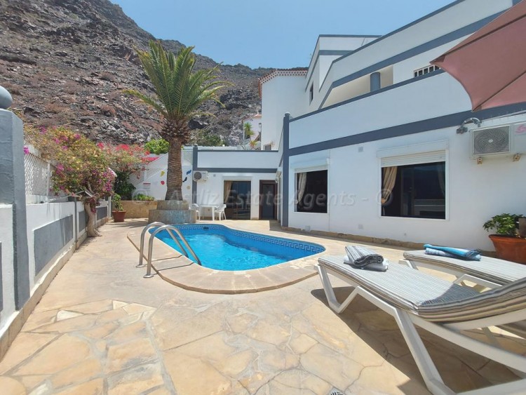 3 Bed, 2 Bath, HouseFor Sale, Club One, Acantilados de Los Gigantes