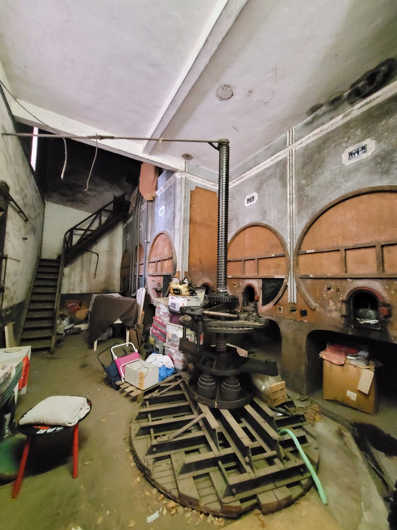 3 Bed, 1 Bath, HouseFor Sale, Pezenas, Herault, Languedoc-Roussillon, 34120