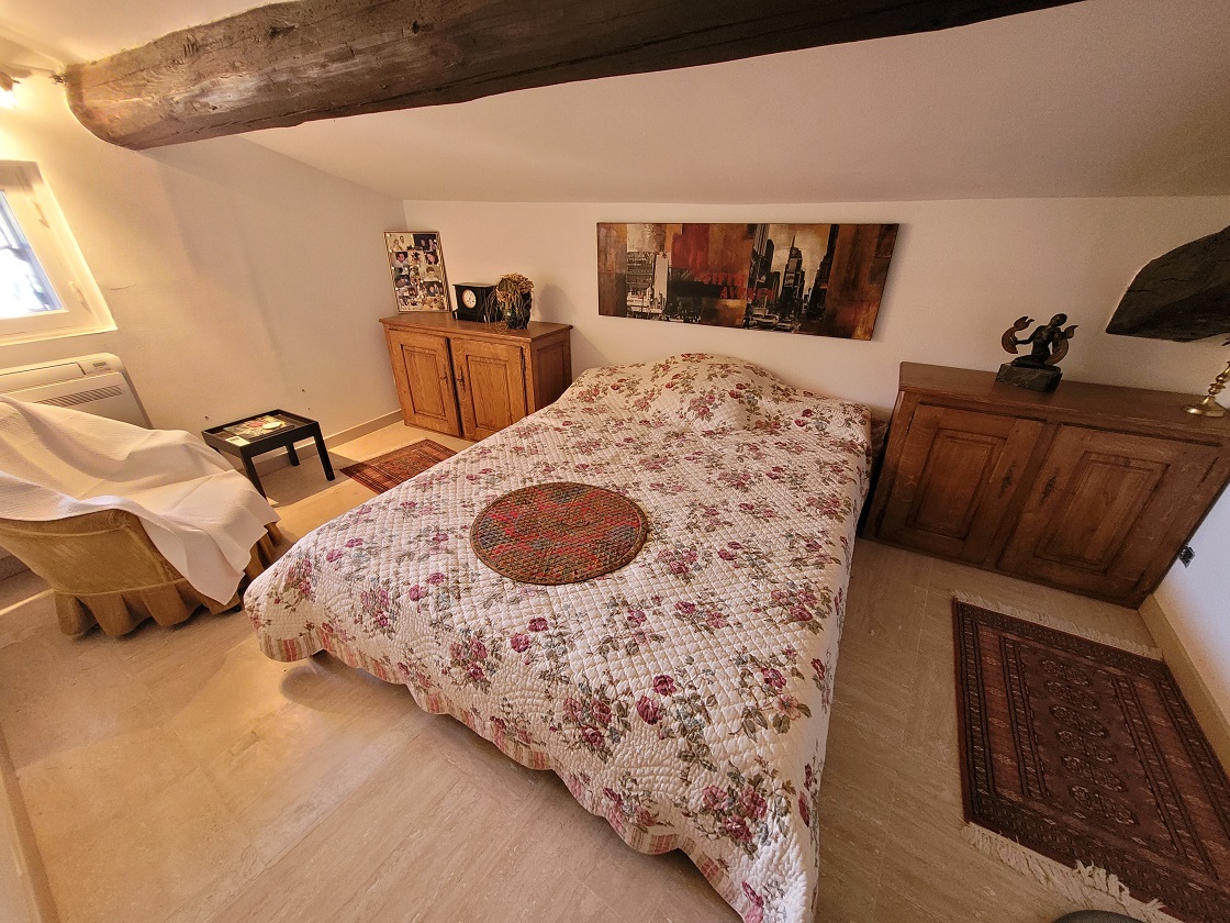 5 Bed, 3 Bath, HouseFor Sale, Laurens, Herault, Languedoc-Roussillon, 34480