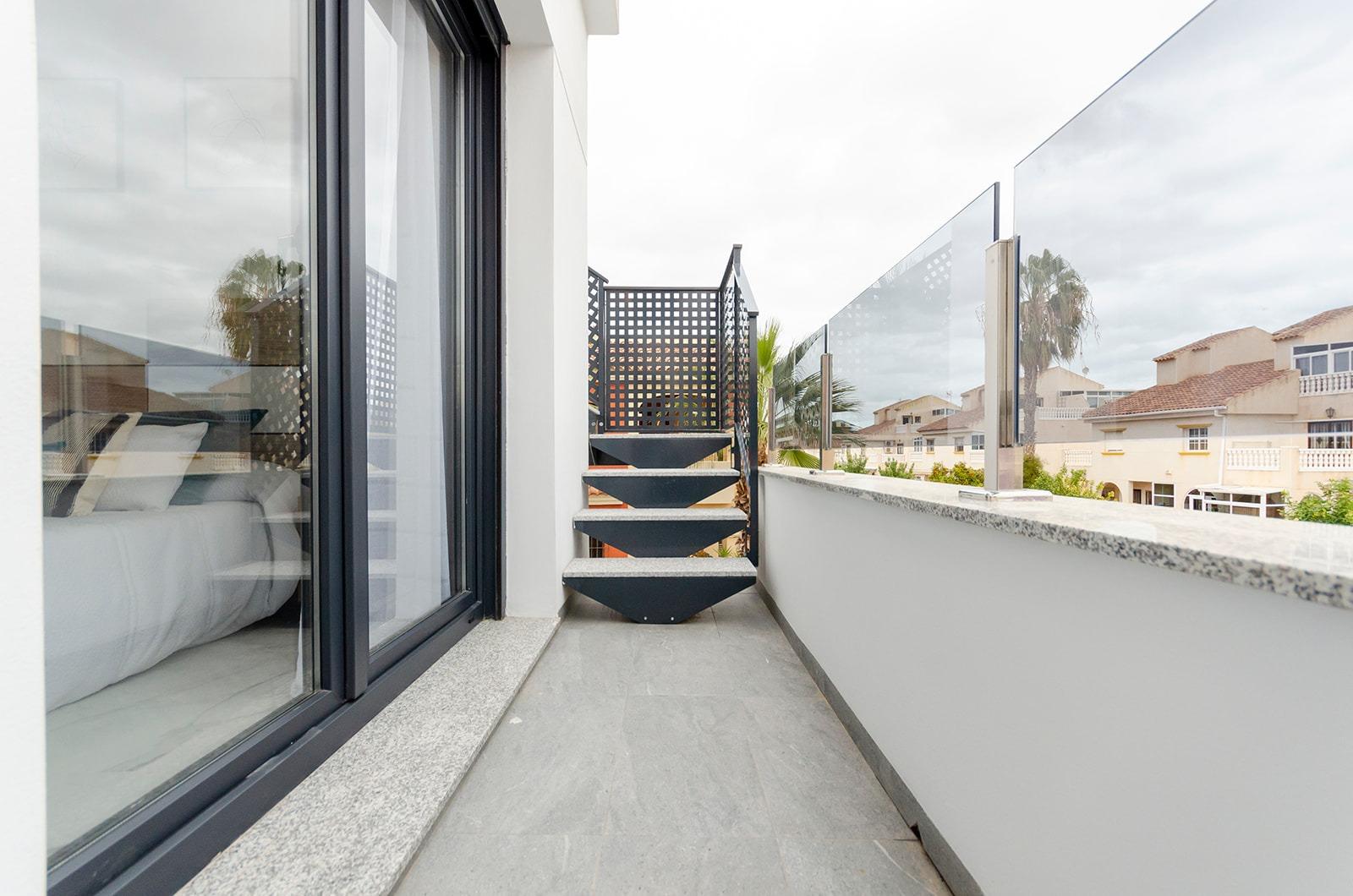 3 Bed, 3 Bath, HouseFor Sale, Torrevieja, Alicante