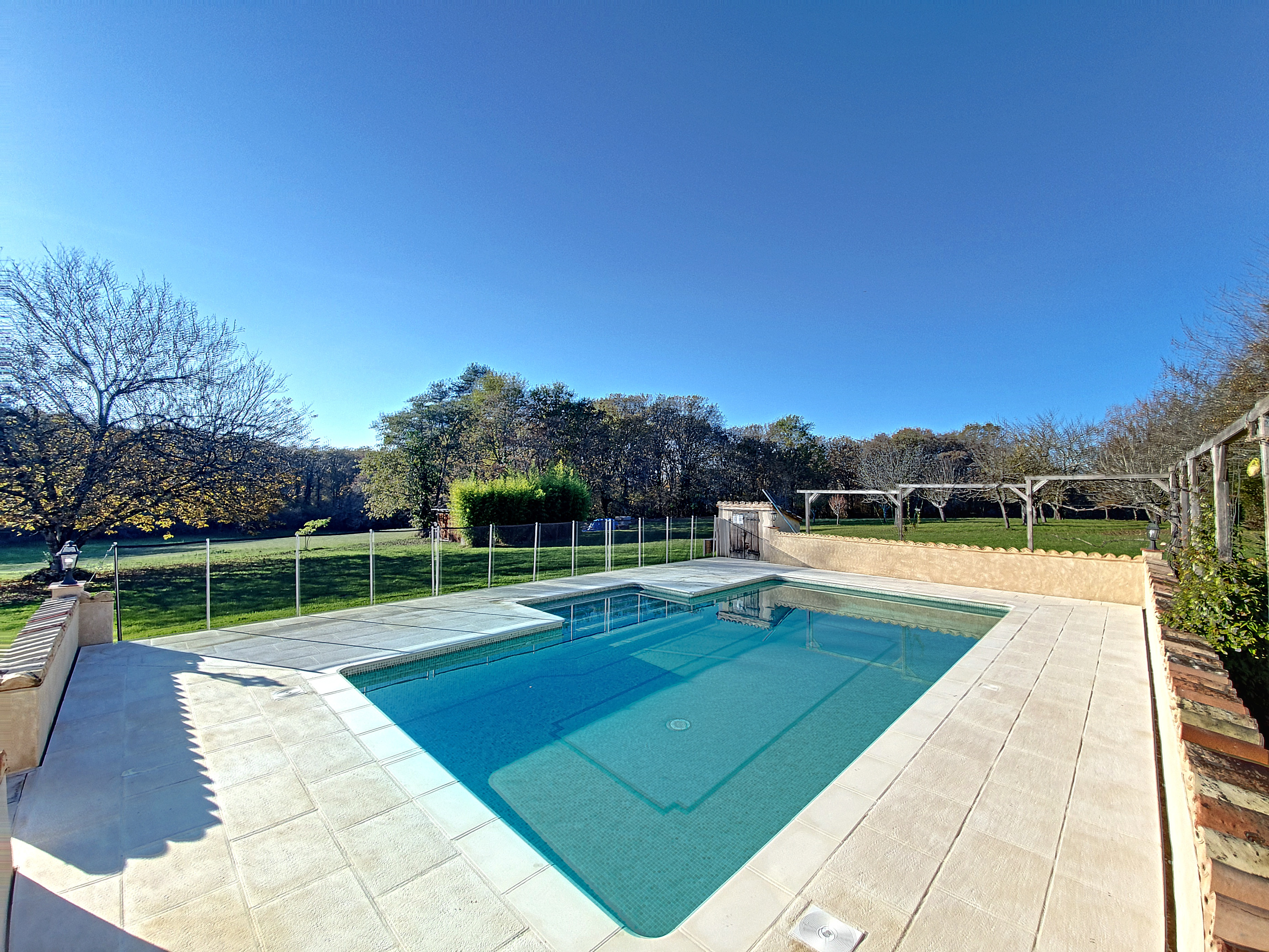 5 Bed, 2 Bath, HouseFor Sale, Lalinde, Dordogne, Aquitaine, 24150